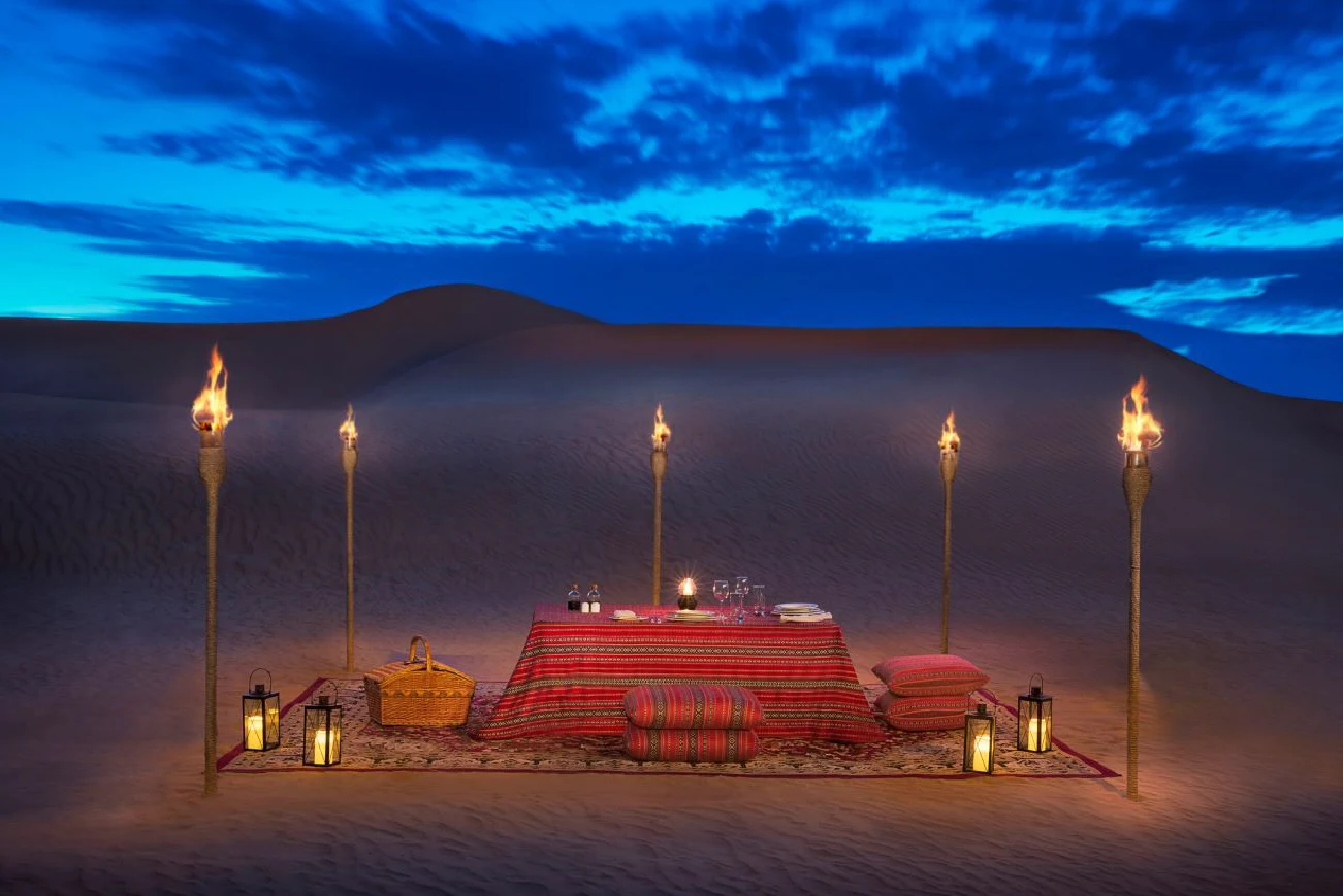 Camp and dining arrangements